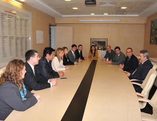 İzmir Valisi M. Cahit Kıraç, EGİAD’ı ziyaret etti